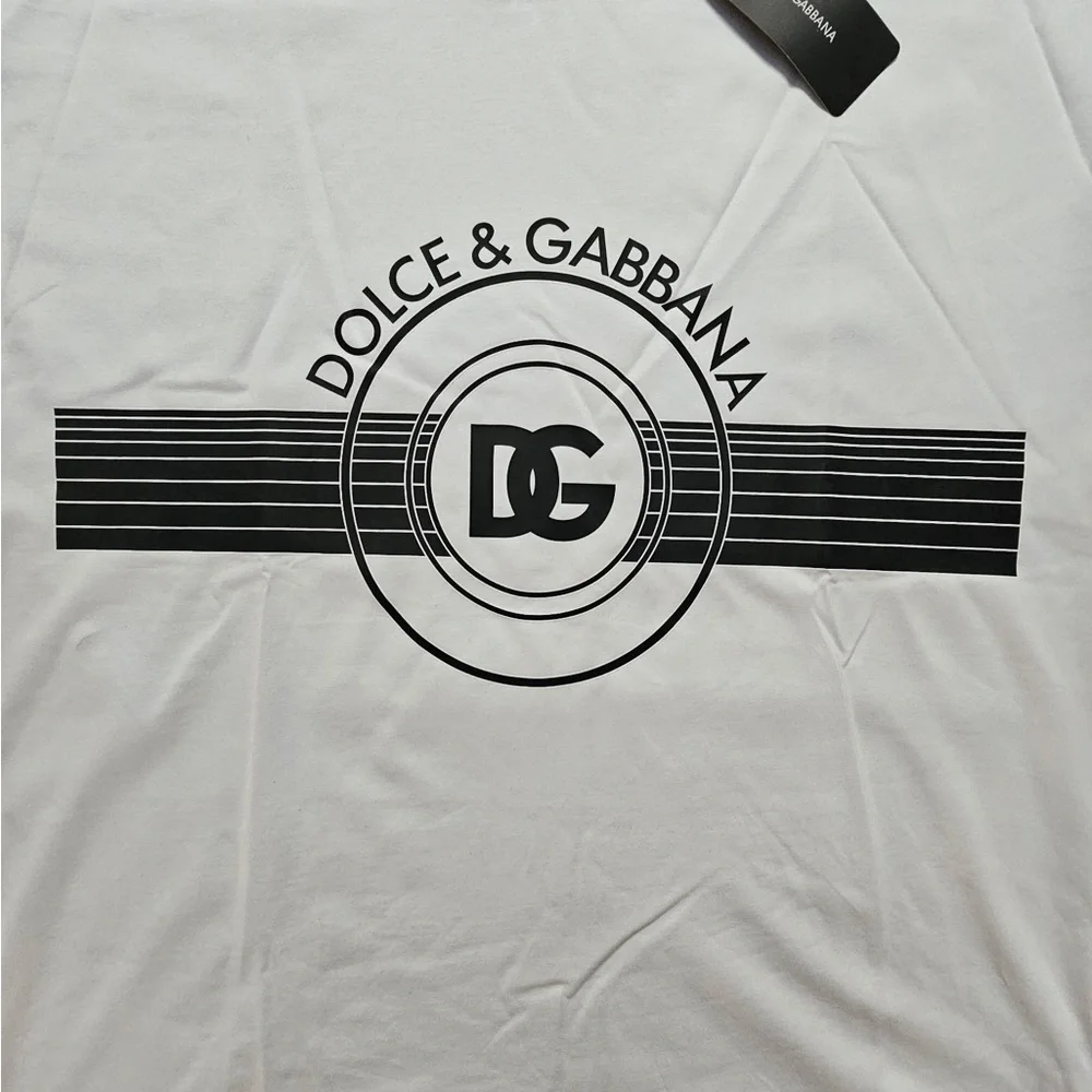 Dolce & Gabbana Black and White Logo Tee - Picture 4 of 8
